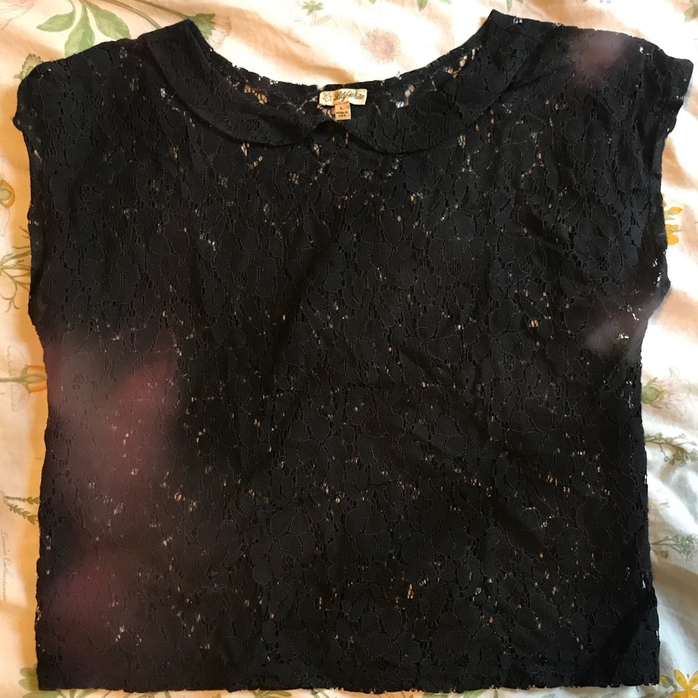 Black lace top. Vintage.